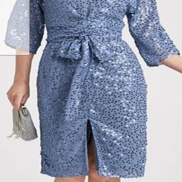 💃🏻Host Pick 💃🏻 Blue Sequin Tie-Front Dress, Size 4 - Picture 3 of 5